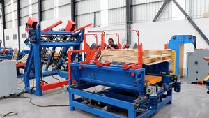 Cloueuse de palettes machine de fabrication de palettes en bois - Product Image 5