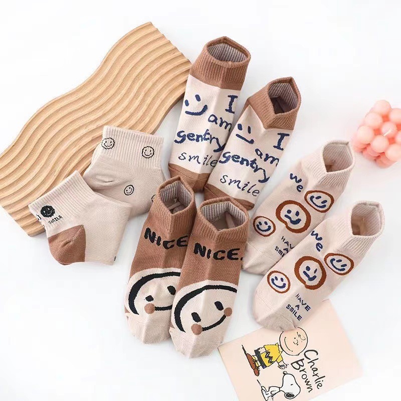 Women's ankle socks [brown smiley face]