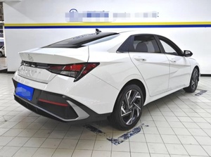 Hyundai Elantra 2023 d'<span class=keywords><strong>occasion</strong></span> pas chère, 1.5L CVT Édition Elite, conduite à gauche, essence, berline compacte, véhicule de seconde main pour l'exportation en gros vers l'Afrique - Product Image 2