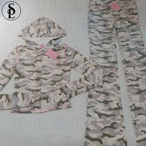 Set Due Pezzi con Stampa Ghepardo, Logo Personalizzato, Giacca con Maniche Raglan e <span class=keywords><strong>Pantaloni</strong></span> a Zampa, Adatto per Donne Alte, Completo Loungewear - Product Image 4