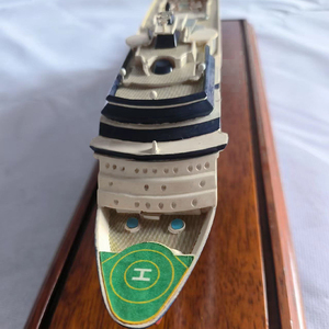 نموذج سفينة سياحية فاخرة مخصصة ثلاثية الأبعاد من الراتنج والبلاستيك للديكور المنزلي والمكتبي، هدية فاخرة لمحبي السفن السياحية - Product Image 2