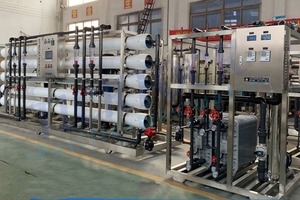 EDI electrodeionization di động hệ thống nước EDI hệ thống nước sử dụng trong bệnh viện Aqua nước cất cho tiêm/mỹ phẩm - Product Image 3