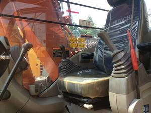 Excavatrice sur chenilles Hitachi ZX120 d'occasion de haute qualité avec moteur Cat, prix bas, poids opérationnel de 12 tonnes, moteur Isuzu d'occasion - Product Image 3