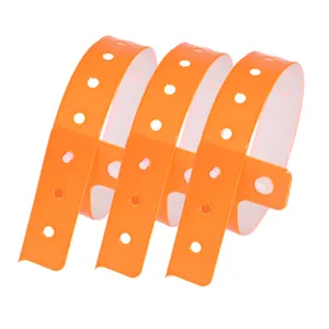 Luxury Disposable 13.56mhz Rfid Nfc Pvc L Shaped Wristband Rfid 13.56 Mhz Microchip Vinyl Bracelet