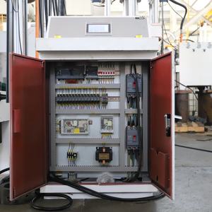 Hydraulische machine voor het persen van zaagselpallets, hete pers productielijn voor het recyclen van houtafval tot pallets - Product Image 4