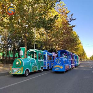 รถไฟวิ่งแบบใช้แบตเตอรี่สำหรับสวนสนุกและห้างสรรพสินค้าใช้ผู้โดยสาร18-24คนความเร็ว8กม./ชม. - Product Image 3