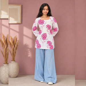 Kurta en coton imprimé floral blanc avec pantalon palazzo bleu, coupe ample décontractée, idéal pour le printemps - Product Image 1