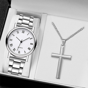 <span class=keywords><strong>Orologio</strong></span> da polso al quarzo sportivo di lusso all'ingrosso per <span class=keywords><strong>uomo</strong></span> Casual <span class=keywords><strong>uomo</strong></span> cinturino in acciaio <span class=keywords><strong>bracciale</strong></span> 40mm Business Casual in lega da <span class=keywords><strong>uomo</strong></span> Montre - Product Image 5