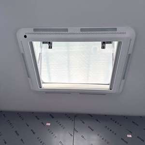 Accessoires RV 400*400mm RV Caravan Skylight avec lumière LED 12V Cadre en aluminium Fenêtre de toit - Product Image 5