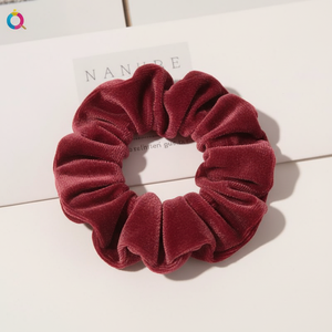 Trending moda tessuto satinato cravatte scintillanti in acrilico stampato per le donne e i bambini vendita calda all'ingrosso spazzola per capelli accessori - Product Image 1