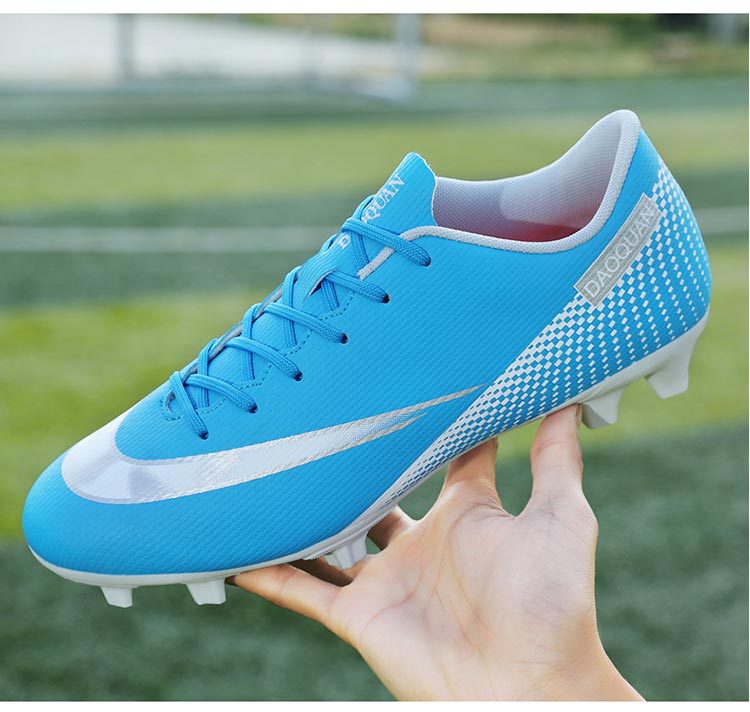 Blue spikes