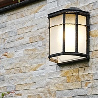 Lámpara de Pared LED Retro para Exteriores, Negra, 2700K, Blanco Cálido, CRI80, Aluminio Fundido a Presión, Impermeable IP65, Difusor de Policarbonato, Montaje en Pared