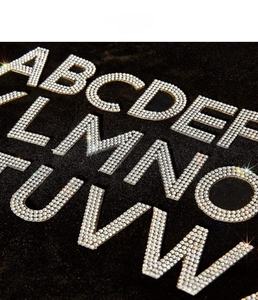 Ensemble de patchs <span class=keywords><strong>en</strong></span> feutre fait main avec strass et perles, <span class=keywords><strong>alphabet</strong></span> <span class=keywords><strong>A</strong></span>-Z, autocollants |   26 lettres <span class=keywords><strong>en</strong></span> cristal à appliquer soi-même pour vêtements et chapeaux - Product Image 1