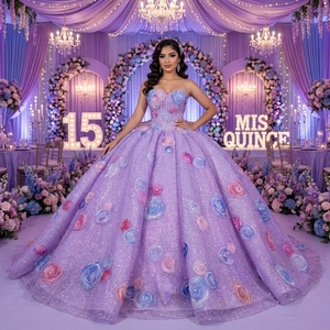 ชุดราตรีงาน Quinceanera รุ่น Dy6978 สีลาเวนเดอร์ ประดับดอกกุหลาบ 3 มิติ ทรงบอลกาวน์ สายรัดคอร์เซ็ท ผ้าทูลล์วิบวับ กระโปรงบานเต็มตัว ประดับด้วยลายปักหลากสี ยี่ห้อ Jancember - Product Image 1