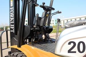 Chariot élévateur NIMBUS, performances puissantes, excellent rapport qualité-prix, capacité de 2 tonnes, caméra de recul en option, structure durable. - Product Image 5