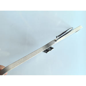 Organizador de ropa ecológico de tendencia JASMINE, nuevas perchas de fibra de paja de trigo, plástico similar a la madera con diseño elegante - Product Image 4