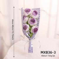 Fleurs de rose en crochet de coton faites à la main pour la fête des mères, la Saint-Valentin, la remise des diplômes - Cadeau unique et romantique pour la décoration intérieure et extérieure
