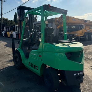 Montacargas Diésel Mitsubishi FD30 Usado de 3 Toneladas en Buenas Condiciones, Mástil de Dos Etapas, Todoterreno - Product Image 4