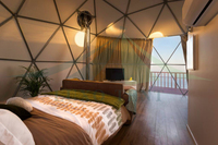 Tente en dôme de verre pour enfants, la casa de campa, de style géomancique, cycliste