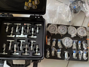 <b>Gauges</b> Pressure <b>Measurement</b> <b>Tool</b> 3/4/5 <b>Gauge</b> Hydraulic Pressure <b>Gauges</b> Set With Tee Connectors Construction Machinery Parts - Product Image 2