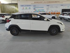 Autos Usados <span class=keywords><strong>Toyota</strong></span> <span class=keywords><strong>Yaris</strong></span> X <span class=keywords><strong>2023</strong></span> 1.5L 112Ps CVT Automático Gasolina Sedán Volante a la Izquierda Bajo Kilometraje Buen Estado - Product Image 3