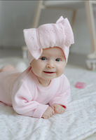 Ensemble de tricot pour nouveau-né comprenant un bonnet uni, une tenue idéale pour l'annonce de naissance, des chapeaux et un bandeau pour bébé, des chaussettes