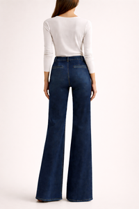 Pantalones Vaqueros de Cintura Alta y Pierna Ancha con Detalle de Costura Frontal, Bolsillos de Parche, Jeans Acampanados, Ropa de Moda Premium, Personalizados OEM - Product Image 2