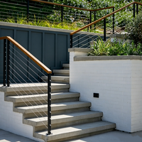 Rampe de balustrade moderne en câble d'acier inoxydable OEM économique, matériaux 304/316, résistante à l'eau et à la rouille pour balcon et escalier