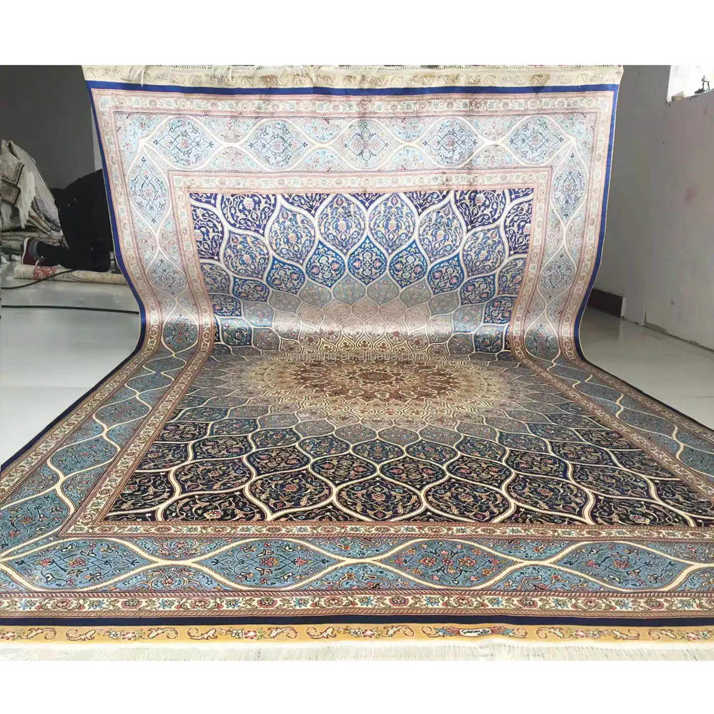 6x9 진한 파란색 페르시아 Qum Qom 돔 디자인 도시 메달 실크 손으로 매듭 깔개 침실 판매