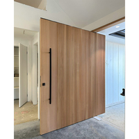 Portes d'entrée en bois massif de haute qualité avec poignée demi-ronde pour maisons, portes pivotantes en chêne blanc