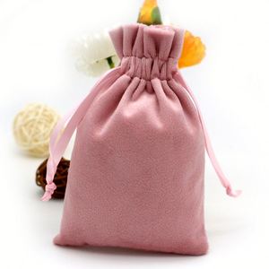 Pochette à cordon personnalisée en velours doux et luxueux, pliable, moderne, avec logo personnalisé, sac anti-poussière pour bijoux, cosmétiques et bracelets - Product Image 1