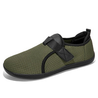 Sepatu lari kasual bergaya dengan ujung lebar untuk pria, lebar, tahan aus, warna solid modis, sepatu lari bernapas.