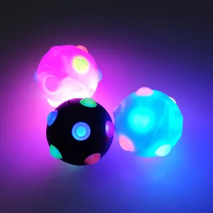 Balle anti-stress à lumière LED clignotante, balle rebondissante, décompression, jouets anti-stress rougeoyants, vente en gros