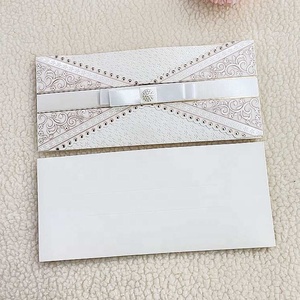 Carte d'invitation <span class=keywords><strong>de</strong></span> mariage <span class=keywords><strong>de</strong></span> poche élégante personnalisée à prix compétitif avec ruban <span class=keywords><strong>diamant</strong></span> acrylique - Product Image 2
