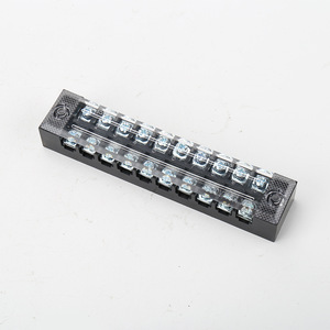 TB-15A/10P เทอร์มินัลบล็อก 10 ขั้ว 150A การเชื่อมต่อแบบสกรูทองแดง ติดตั้งบนแผง - Product Image 4