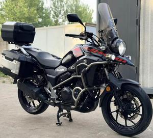 Moto d'aventure Suzuki DL250 bicylindre ABS à longue portée pour les débutants et l'usage quotidien - Product Image 3