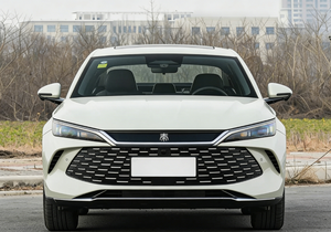 BYD Qin <span class=keywords><strong>L</strong></span> DM-i Premium 2026, berline PHEV 5 places, autonomie CLTC de 210 km, batterie Blade, consommation de carburant faible de 2,79 <span class=keywords><strong>L</strong></span>/100 km - Product Image 4
