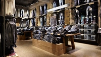Meuble de Boutique pour hommes, présentoir de vêtements en Jeans, présentoir de Table de magasin de vêtements