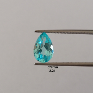 Piedra preciosa YAG cultivada en laboratorio, corte pera, claridad brillante, facetada, calidad premium, para la fabricación de joyas, hecha a mano. - Product Image 1