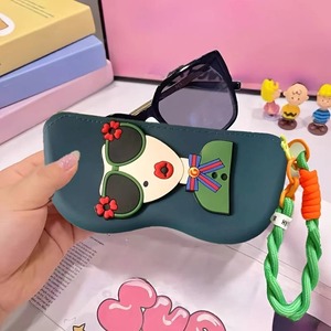 Multifunctional Portable Cute 3D Girl Silicone Sunglasses Case with Braided Lanyard Shockproof Eyeglass Protector for Women - Product Image 2