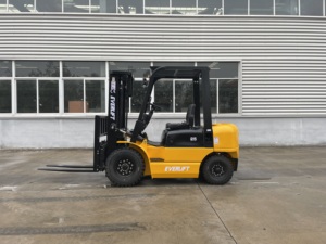 Carretilla elevadora diésel EVERLIFT, 2 toneladas, 2,5 toneladas de capacidad, precio de carretilla elevadora China, 3-6m de altura de elevación - Product Image 2