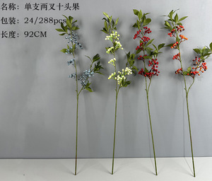 Branches artificielles réalistes de baies rouges H-1024 pour <span class=keywords><strong>le</strong></span> Nouvel An chinois, décoration de la maison, du hall d'hôtel, des mariages, vente en gros - Product Image 4
