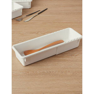 MEJOR Estilo Vintage No. 2 Cesta de almacenamiento de tela y metal de ratán ajustable de longitud plegable y para uso en el hogar, la cocina o al aire libre - Product Image 1