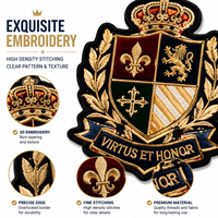 Écussons brodés personnalisés, badges brodés classiques pour uniformes et vêtements, fabrication OEM ODM, vente en gros