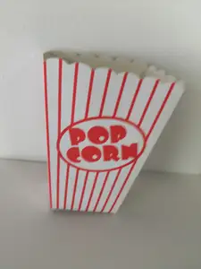 กล่องป๊อปคอร์นกระดาษสีแดงลายจุดสีดำภาชนะบรรจุอาหารเกรดใช้แล้วทิ้งกล่องข้าวโพดคั่วลายภาพยนตร์