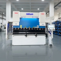 Presse plieuse CNC 5 axes personnalisable avec système de contrôle autonome, compatible avec divers outils de pliage