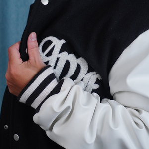 Vestes universitaires OEM personnalisées pour l'hiver Lettermen en vrac Vintage Unisex University Pop Chenille Patches Logo Embroid Varsity Jackets - Product Image 2