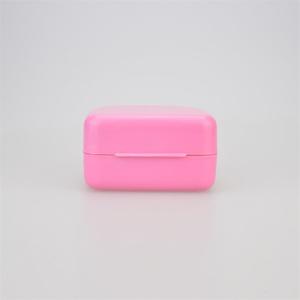 กล่องเก็บฟันปลอมขนาดใหญ่แบบกำหนดเองได้ กล่องพลาสติกใส่เครื่องมือป้องกันฟัน พร้อมตะขอ ช่องระบายอากาศ กล่องป้องกันฟันปลอม - Product Image 4