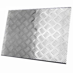 Placa de aluminio para damas, hoja de trébol - Product Image 6