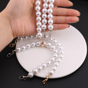Chaîne de sac fourre-tout DIY en perles blanches, accessoires en résine plastique plaqué or KKC pour bouteilles d'eau et téléphones portables - Product Image 3